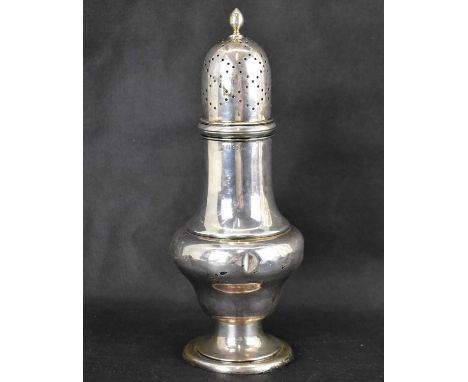 An Edwardian hallmarked silver sugar caster of typical form, A &amp; J Zimmerman Ltd, height 24cm, approx. 8.2ozt.Condition R