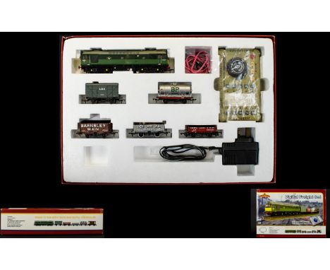 Bachmann - Branch Line Digital Train Set - 0.0 Scale. Contents: Class 25 Diesel Locomotive, 5 wagons - EZ 'Command' Digital C