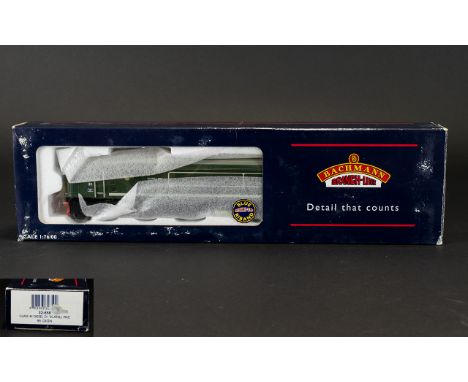 Bachmann Branch Line 32-650 Class 44 Diesel DI 'Scafell Pike' - BR Green Electric Locomotive Scale 1.76.  For adult collector
