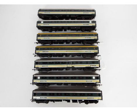 Hornby - A group of 7 x unboxed Mk2 coaches in First Great Western livery including Open Brake Coach # R4240, 2 x 1st Class C