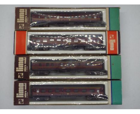Lima - Four boxed Lima N gauge passenger coaches predominately in BR maroon livery. Lot includes Mki Corridor and brake coach