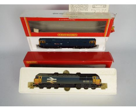 Hornby - Two boxed OO gauge diesel locomotives from Hornby. Lot contains Hornby R.2253 Class 56 Co-Co diesel Op.No 56123 in B