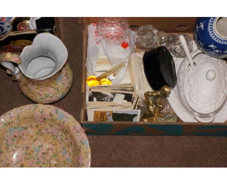 Unsorted mixed box to include large jug &amp; basin