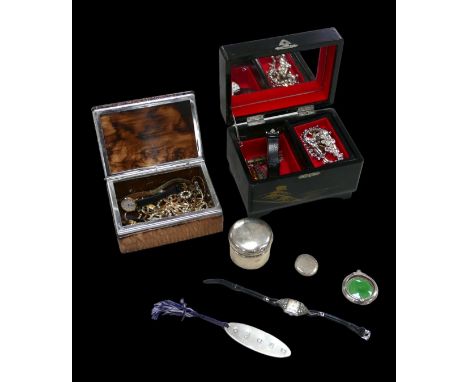 A collection of silver and costume jewellery, comprising a small silver lidded pot, enamel and silver compact a/f, silver boo