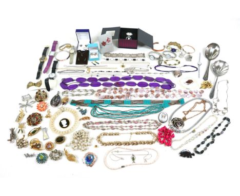 A collection of costume jewellery, including a silver chain, necklaces, a 196's hedgehog brooch and similar mouse brooch, a p