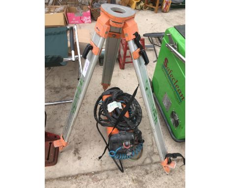 AN LTS UK PLASMA CUTTER AND TRIPOD 