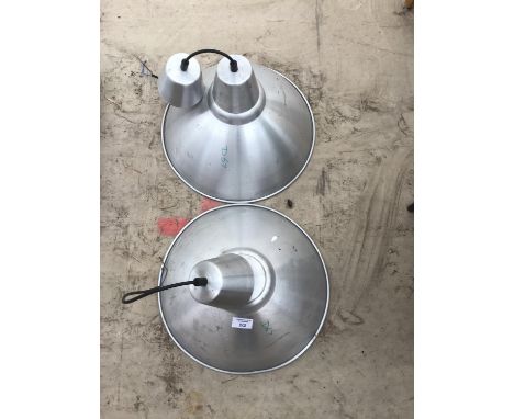 A PAIR OF INDUSTRIAL ALUMINIUM LIGHT FITTINGS 