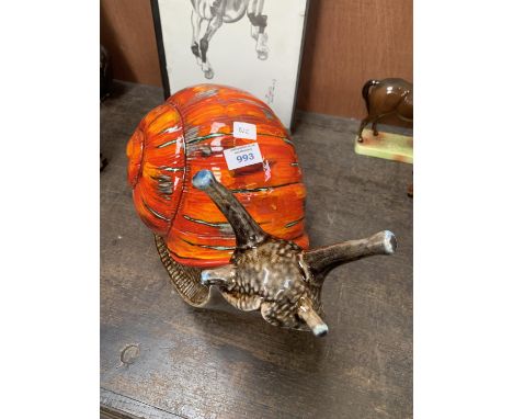 A HAND PAINTED ANITA HARRIS LARGE SNAIL CERAMIC MODEL 