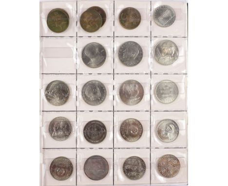 Konvolut Münzen, u.a. DDR, BRD; dabei 2x 5 Mark BRD, 625er Silber u.a. DDR: 6x 5 Mark; 9x 10 Mark, u.a.Buchenwald, Weltfestsp