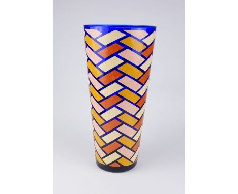 Vase, "EGIZIA" Collection, Barbara Forni / Sottsass Associati, Ausführung Rosenthal, um 1980 Blauglas, konisch, geometrisches