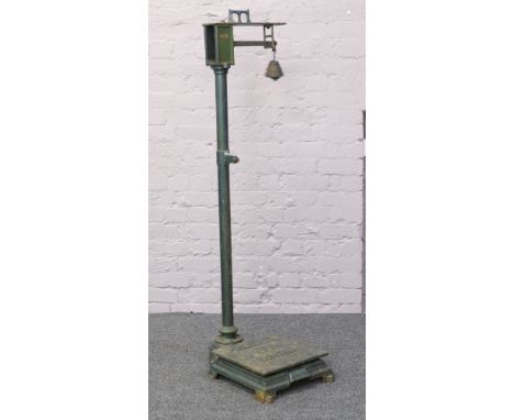 A vintage platform scale by Mordue Brothers Limited Newcastle on Tyne.