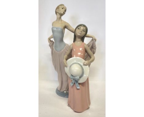 Lladro Dancer, Vincente Martinez c.1979; another Girl with Straw Hat, no. 5008 (2) 