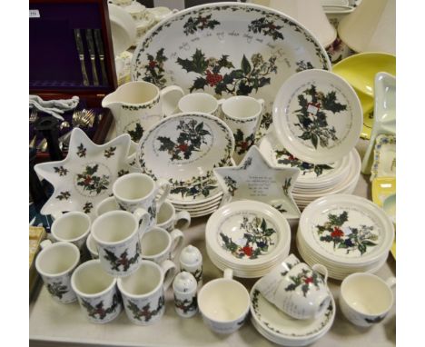 Portmerion - Holly and the Ivy pattern dinner, tea and coffee service for six comprising dinner plates, star shaped serving d