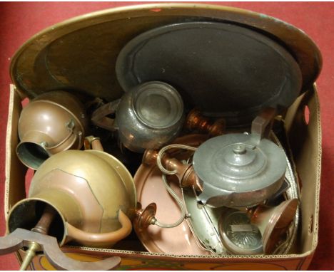 A box of miscellaneous metalware to include: hammered pewter teapot and tray, copper jug, silver gallery tray etc 