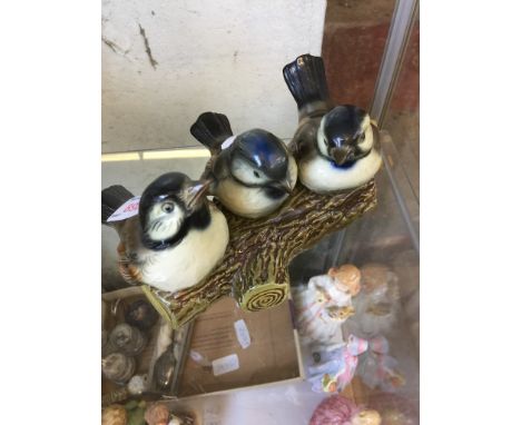 GOEBEL BIRDS ON A BRANCH    C