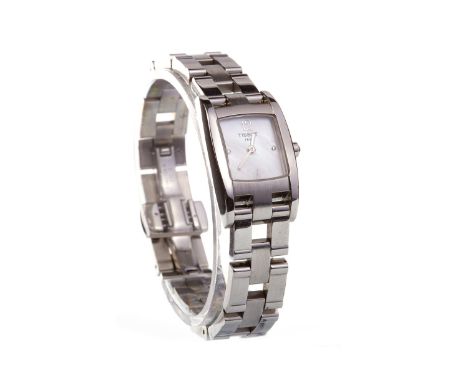 LADY'S TISSOT STAINLESS STEEL QUARTZ WRIST WATCH, the rectangular mother of pearl dial with applied dot hour markers, Arabic 