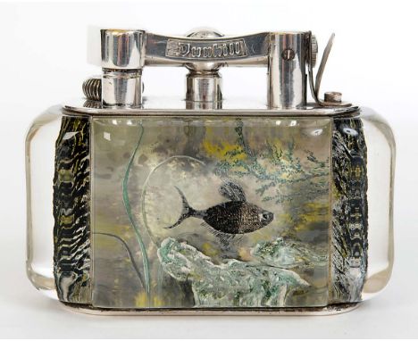 DUNHILL AQUARIUM TABLE LIGHTER a Dunhill Aquarium table lighter, decorated with Fish and foliage to both sides. With a lucite