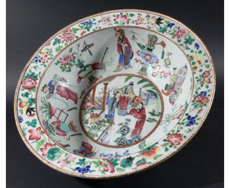 CHINESE FAMILLE ROSE EWER, COVER AND BASE, possibly late 18th century, enamelled in the Canton style with birds, butterflies,