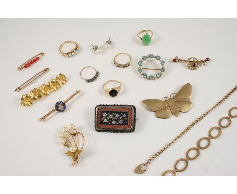 A QUANTITY OF JEWELLERY including a Victorian ruby and pearl set foliate brooch, a zircon and cultured pearl circle brooch, s