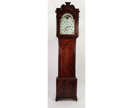 JOHN KENT, MANCHESTER, GEORGE III FIGURED MAHOGANY LONGCASE CLOCK WITH 8 DAYS STRIKING MOVEMENT, arched painted dial with sub