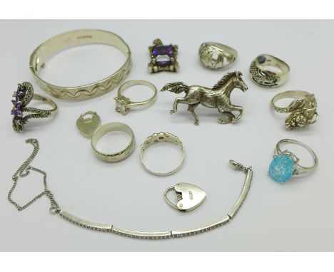 Silver jewellery, rings, bangle, etc., 93g