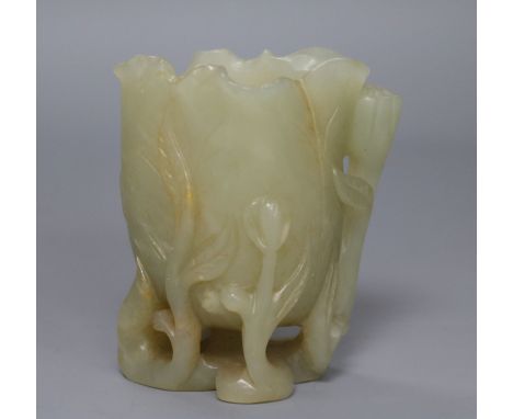 A jade brush washer height 8.5cm