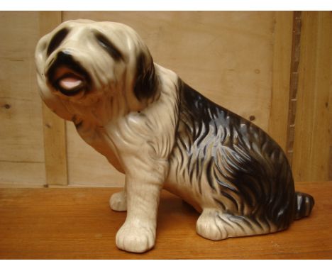 A 20th Century ceramic sheepdog. 