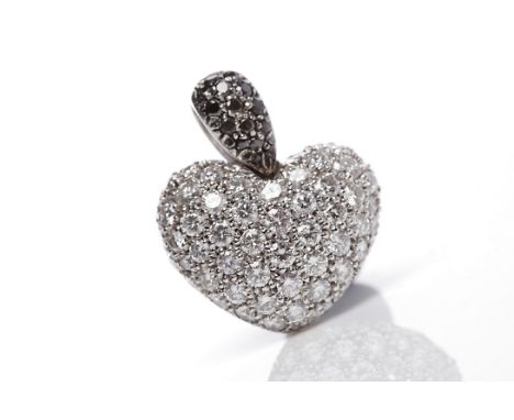 CHOPARD DIAMOND SET PENDANTof heart shaped form, 17mm across, with pave set diamonds, in eighteen carat white gold, marked Ch