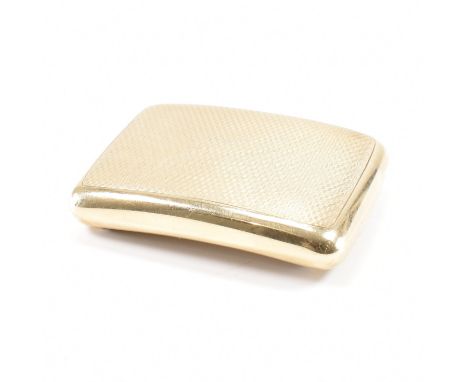 A hallmarked 9ct gold snuff box. The box having an engine turned exterior with hinged lid to the top. Hallmarked London 1960.