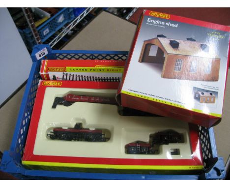 A Hornby "OO"Gauge/4mm Ref R 6104 75 Ton Breakdown Crane, boxed, very good, plus a Ref R 6039 "Spencer" three wagon set, boxe
