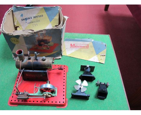 A Mamod Ref SE2 Live Steam Stationary Steam Engine, boxed, fair to good condition (model fired) complete with Burner and thre