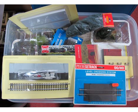 A Large Quantity of "OO" Gauge/4mm Trackside and Scenic Items, people, animals, vehicles, foliage, track, by Peco, Hornby, Ra