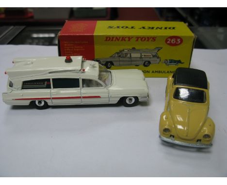 Dinky Toys No 263 Superior Criterion Ambulance, overall very good plus/excellent, one minor chip noted, boxed, slight crushin