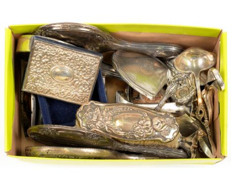 MISCELLANEOUS DAMAGED SILVER ARTICLES TO INCLUDE THREE HAND MIRRORS, BRUSHES, ASHTRAY, CONTINENTAL SAUCE LADLE, ETC