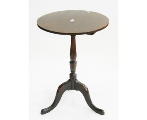 A VICTORIAN MAHOGANY TILT TOP TRIPOD TABLE, 73CM H X 50CM D