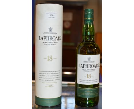 LAPHROAIG AGED 18 YEARS ISLAY SINGLE MALT SCOTCH WHISKY, WITH PRESENTATION BOX - 70CL, 48% VOL     