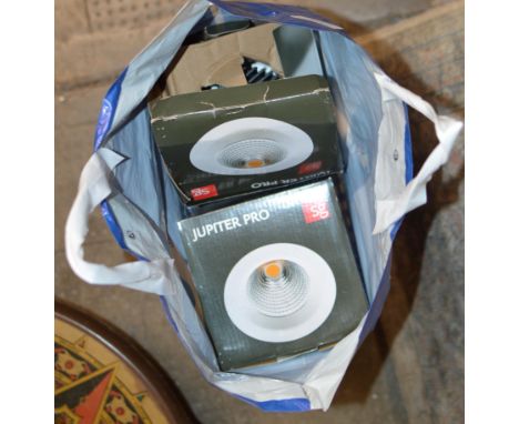 4 BOXED LIGHT FITTINGS     