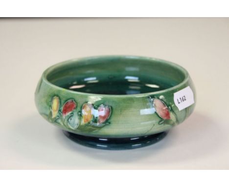 Moorcroft ceramic trinket dish approx 12cm diameter, with Floral pattern