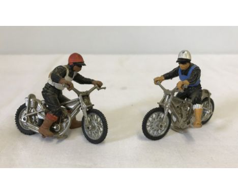 2 unboxed Britains diecast speedway rider models. Approx. 1:32 scale. 