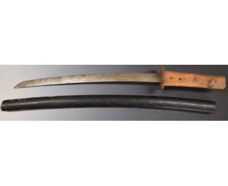 Japanese style short sword with 44cm blade, wooden grips and scabbard