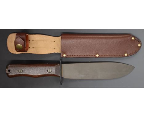 Wilkinson survival knife with 18cm blade and sheath&nbsp;