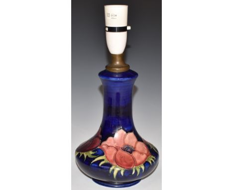 Moorcroft lamp decorated in the Anemone pattern, H29cm