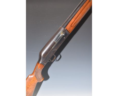 Breda 12 bore four-shot semi-automatic shotgun with chequered semi-pistol grip and forend, vented rib and 25.5 inch barrel, o