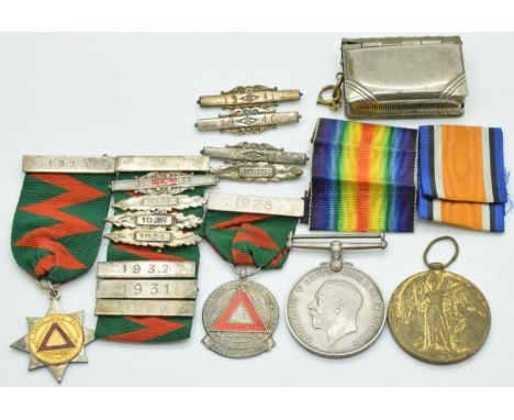 British Army WW1 medal pair, comprising War Medal and Victory Medal named to 110992 Driver P.C.Gander Royal Artillery, togeth