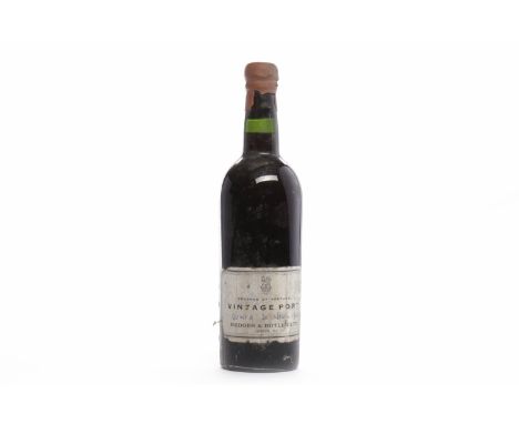 QUINTA DO NOVAL 1960 VINTAGE PORTOporto, Portugal. Hedges & Butler Ltd. (bottle size)  CONDITION REPORT: Capsule: Some damage