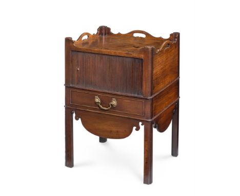 A GEORGE III MAHOGANY NIGHT COMMODECIRCA 178077cm high, 50cm wide, 43cm deepCondition Report: Marks, knocks, scratches and ab