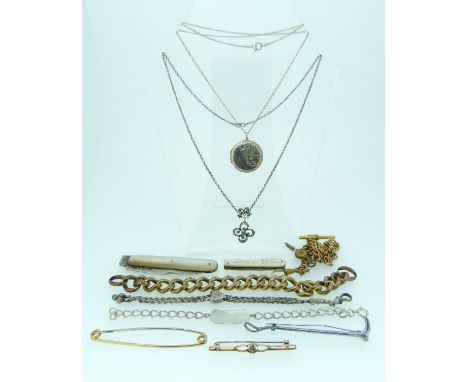 A Quantity of Jewellery, including a silver and white paste pendant and chain, two mother of pearl fruit knives, a part link 