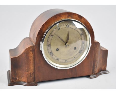 A Mid 20th Century Mantle Clock 