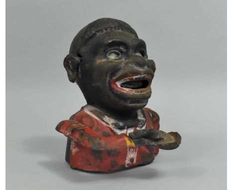 A Vintage Novelty American Cast Iron Money Bank, 15cm high 