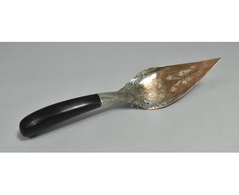 A North Indian White Metal Trowel with Engraved Design, 29cm long 